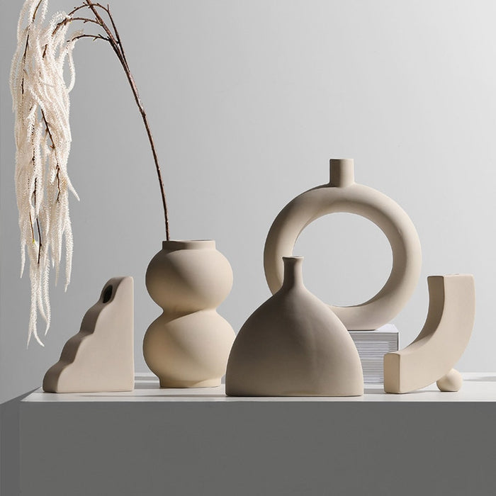 Modern Minimalist Ceramic Vases and Candle Holders | Home Decor | Decor Feature Pieces | Modern Decor | Ceramic Vases | Ceramic Candle Holders | Estilo Living