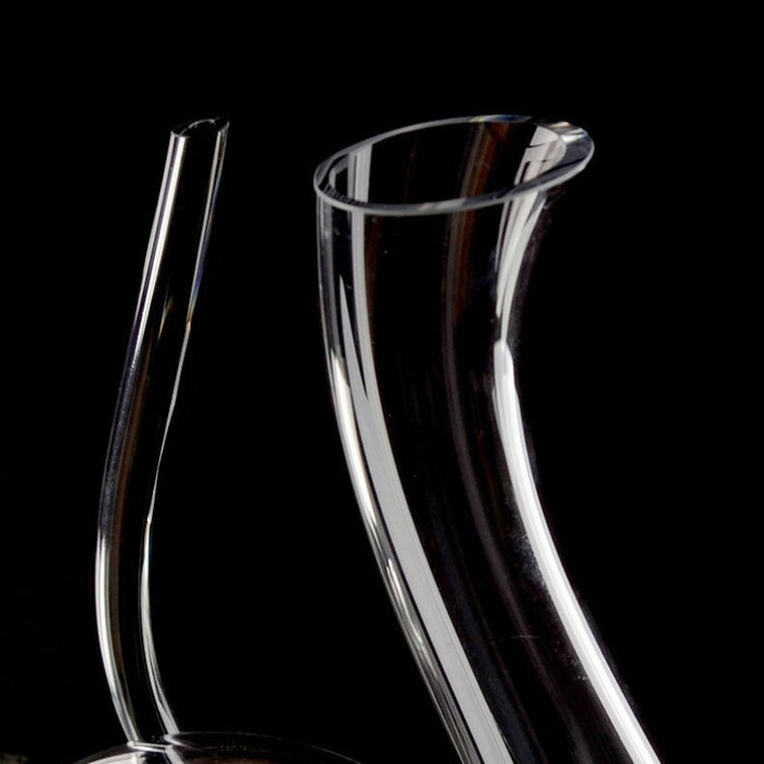 Mendocino Twist Crystal Glass Wine Decanter | Carafe | Wine Pourer Aerator | Buy Wine Pourers & Red Wine Decanters Online | Estilo Living