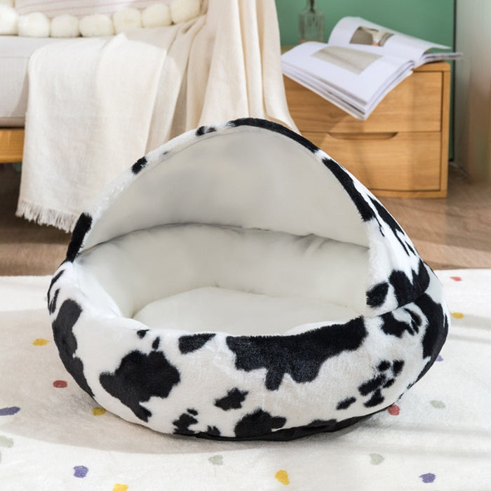 Cowboy Cozy Round Calming Cat Cave | Cat Nest | Cat Beds | Cat Plush Caves | Calming Cat Beds | Cat Nests | Country Cat Beds | Cat Homes | Cats | Cute Cats | Estilo Living