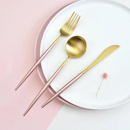 Matte Pink and Gold 4-Piece Flatware Cutlery Set | Gold Cutlery | Pink Cutlery | Wedding Cutlery | Girly Cutlery | Pretty Cutlery | Styled Table | Estilo Living