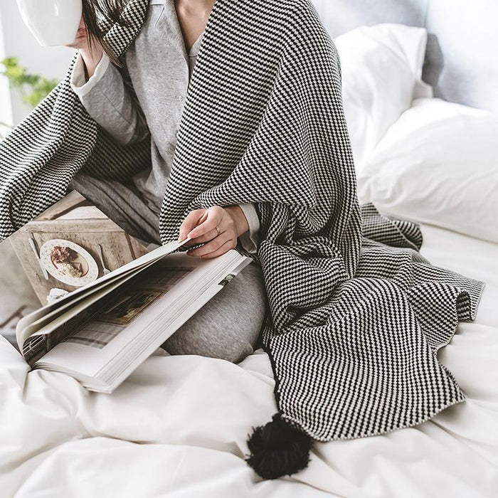 The New York Knit Throw Blanket-Manchester-throw blankets on sale-Estilo Living